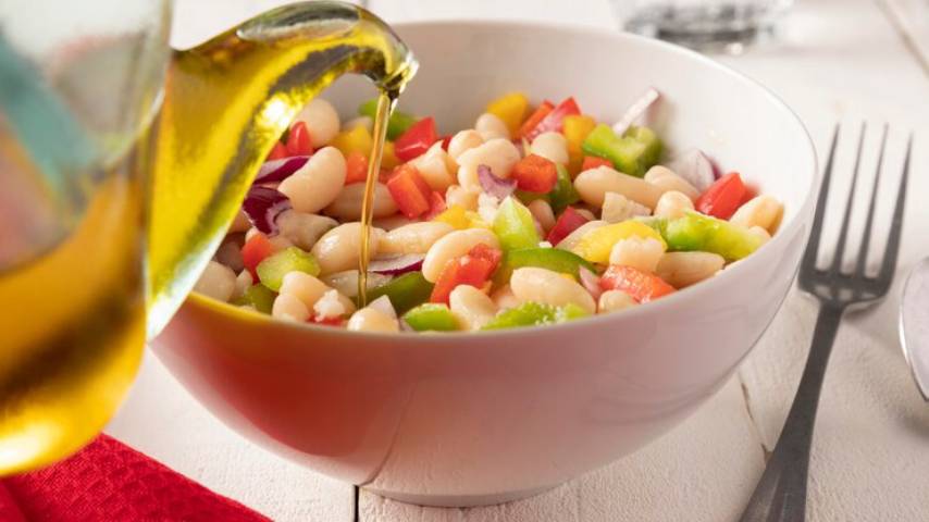 Best Extra Virgin Olive Oil for Salad Dressing